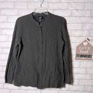 Eileen fisher crinkled ridges zip up jacket size Large